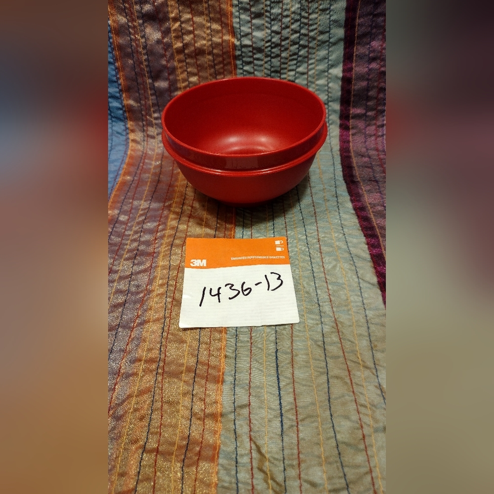 Tupperware Replacement Bowl mold #1436-13